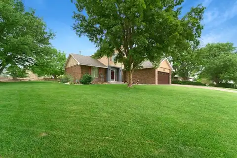 2150 S Andover Dr, Garden City, KS 67846