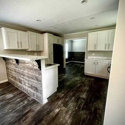 204 Cardinal Avenue, Troy, AL 36079
