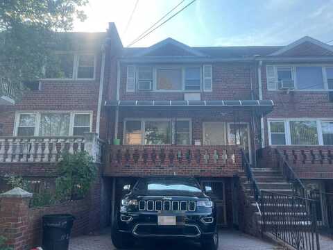 38 Paerdegat 9th St, Brooklyn, NY 11236