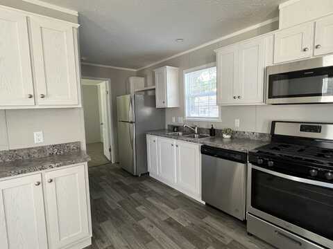 5181 Tokay, Flint, MI 48507