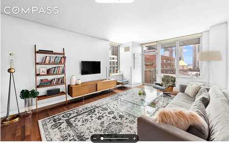 225 East 34th Street, New York, NY 10016