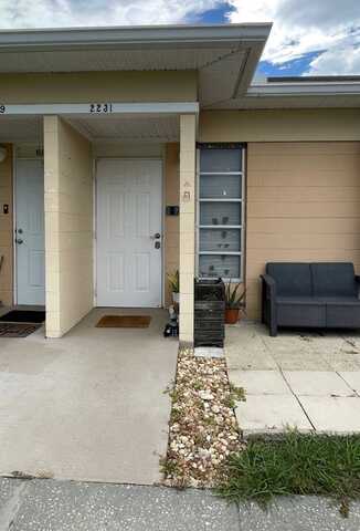2231 CLUB CIR, LAKESHORE, FL 33854