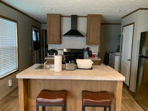 2101 SW 38th Street, Lawton, OK 73505