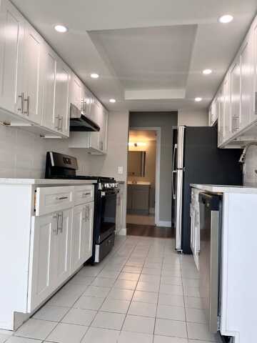 171 Wellington Ct, Staten Island, NY 10314