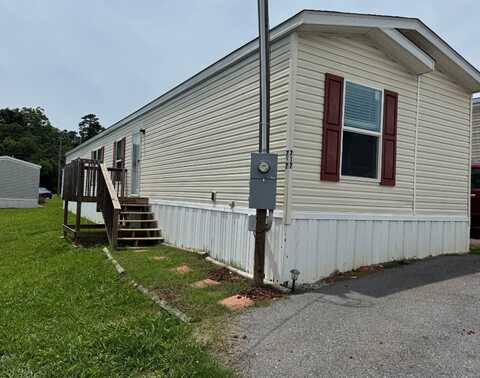 717 Power Glide Way, Dandridge, TN 37725
