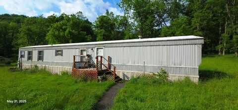 941 E Clayton Rd, Pence Springs, WV 24962