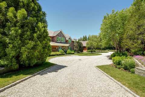 552 Lumber Lane, Bridgehampton, NY 11932