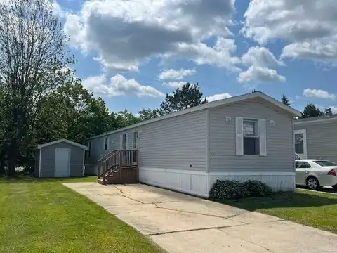 59264 Cary Lane, New Haven, MI 48048