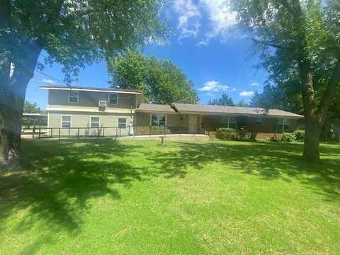 1716 Webster Drive, Midwest City, OK 73130