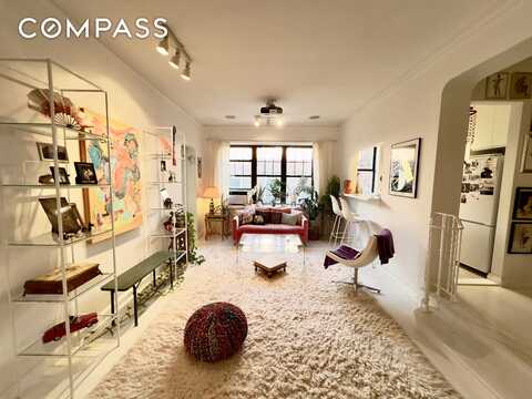 290 Sixth Avenue, New York, NY 10014