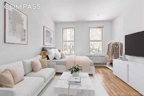 1582 York Avenue, New York, NY 10028