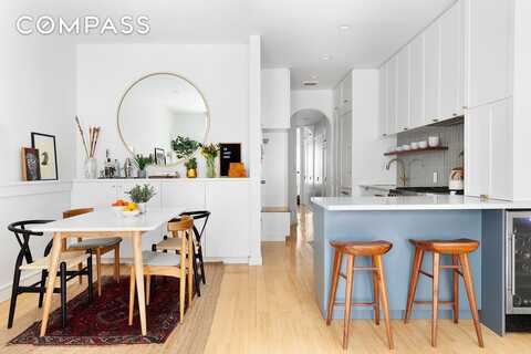 258 West 93rd Street, New York, NY 10025