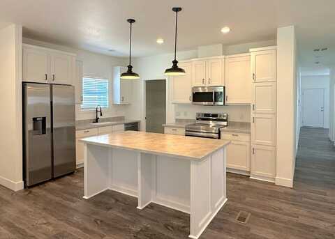 1050 Watson Dr., Cottonwood, AZ 86326