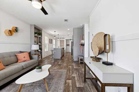 11 Live Bait Drive, Avon Park, FL 33825