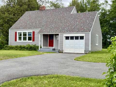 809 State Route 374, Cadyville, NY 12918