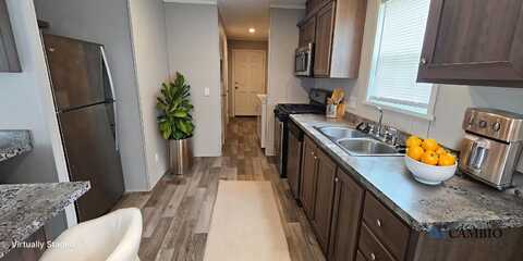 321 Mulberry, Belleville, MI 48111