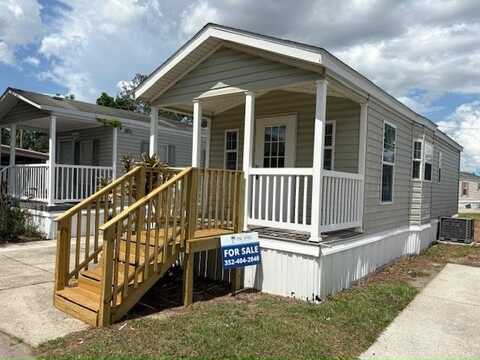 3322 Chicago Bears St, Avon Park, FL 33825