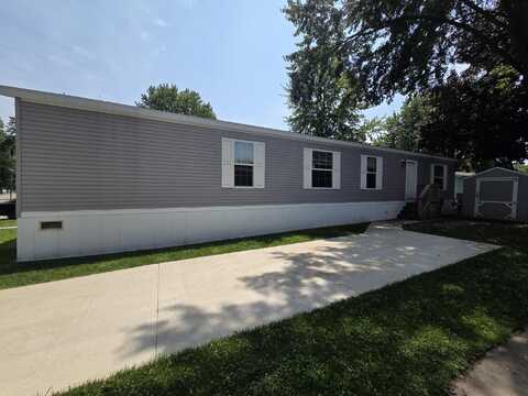 5 Mary Dr., Lansing, MI 48906