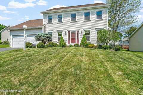 19 Runnel Drive, Colonie, NY 12304