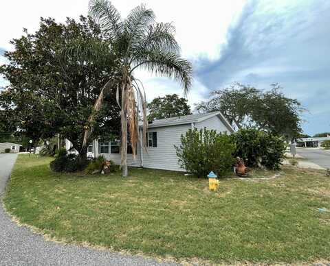 153 La Siesta, Edgewater, FL 32141