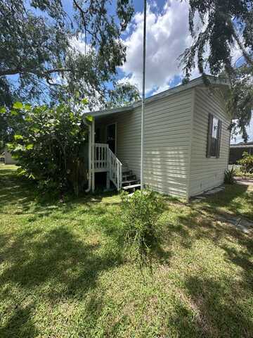 218 Third Street, Brandon, FL 33594