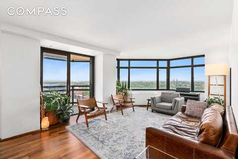 112-01 Queens Boulevard, Queens, NY 11375
