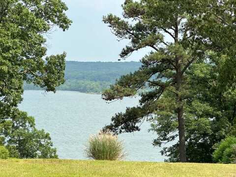 556 River oaks Drive, Springville, TN 38256