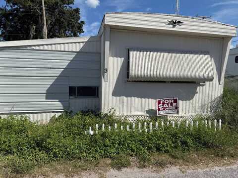 2900 State Road 17, North St,, #3, Sebring, FL 33870