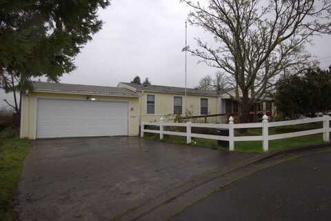 111 Kiss Ct, Roseburg, OR 97471