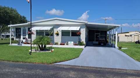 49 Paradise Lake Dr, Lake Placid, FL 33852