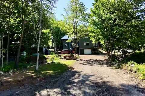 215 Fish Mountain Road, Lake Pleasant, NY 12108
