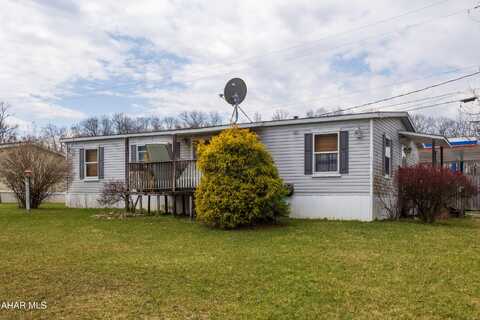 1094 Chestnut Street, Claysburg, PA 16625