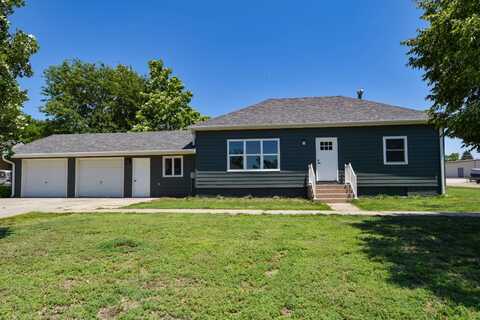 805 Penn St, Cambridge, NE 69022