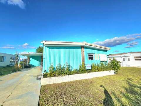 319 Dyke Ave., North Fort Myers, FL 33903