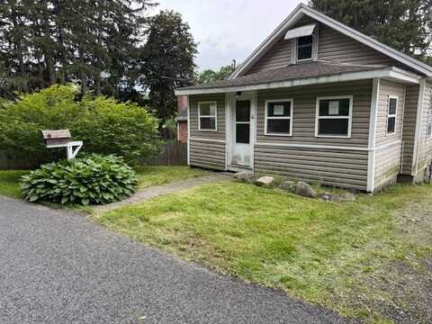 4 Yates, Troy, NY 12180