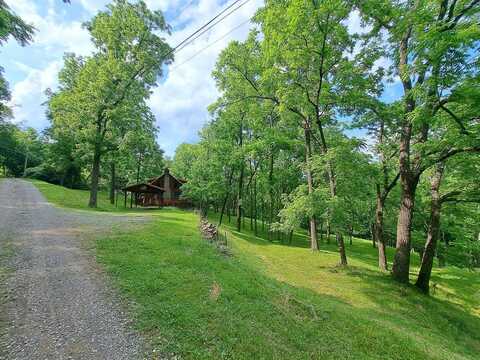 187 High Meadow Rd, Glenville, WV 26351