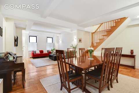 321 West 90th Street, New York, NY 10024