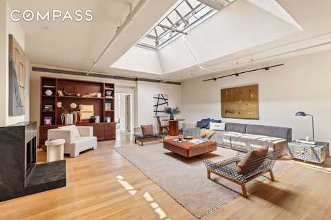 169 Mercer Street, New York, NY 10012