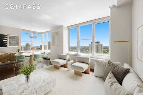 404 East 76th Street, New York, NY 10021