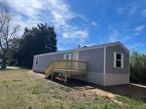 331 Oak Grove Rd, Kings Mountain, NC 28086