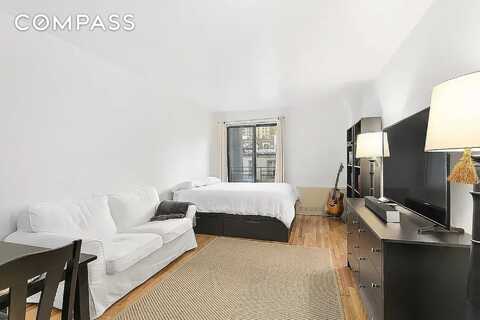 343 East 76th Street, New York, NY 10021