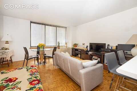 250 West 89th Street, New York, NY 10024
