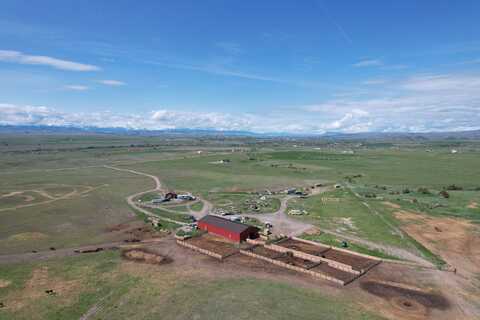 307 Howie Rd, Big Timber, MT 59011