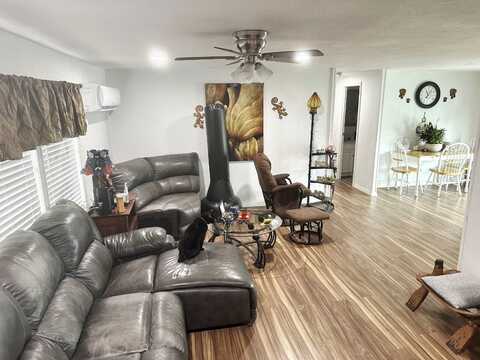 7501 142nd ave, Largo, FL 33771
