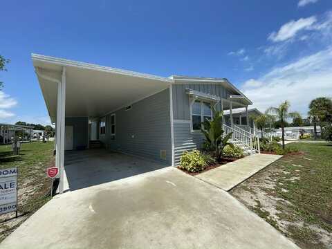 13123 Lime Avenue, #282, Grand Island, FL 32735