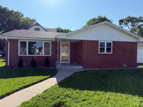 220 James Ave., North Platte, NE 69101