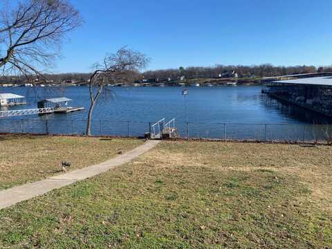 32884 Wood Dr, Afton, OK 74331