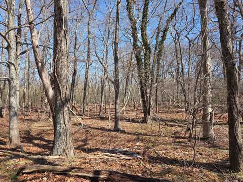 5 8TH ST, East Hampton, NY 11937