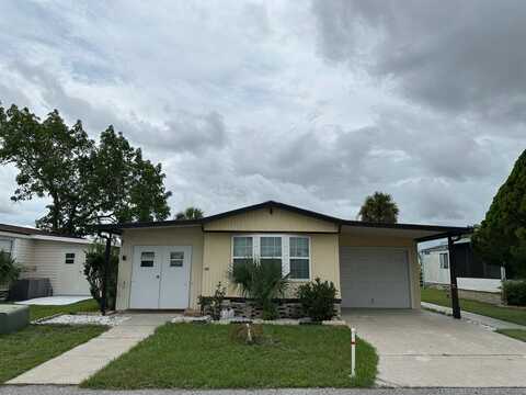381 Crestwood Dr., Mulberry, FL 33860