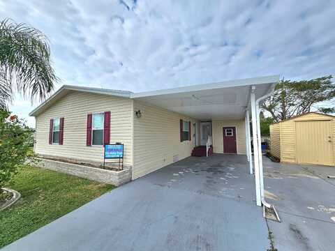 394 Endoven St., North Fort Myers, FL 33903